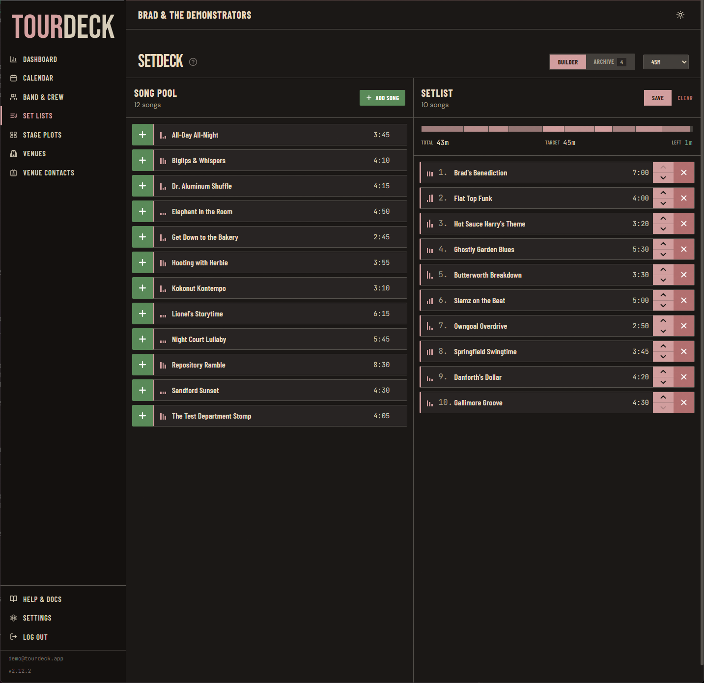 TourDeck setlist editor with songs and tempo indicators